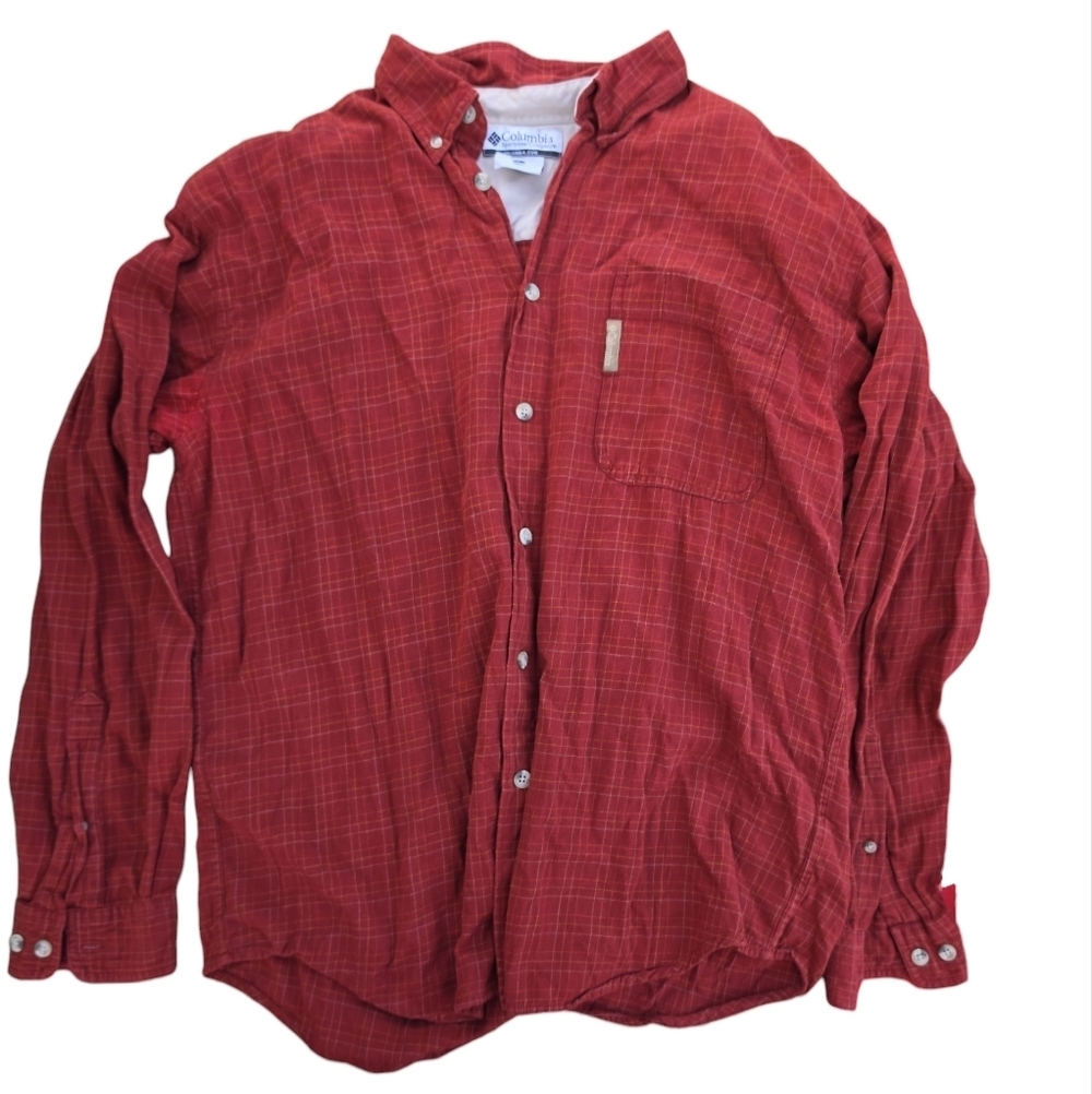 Columbia Men's Red Plaid Button-Down Shirt Preloved SIZE L